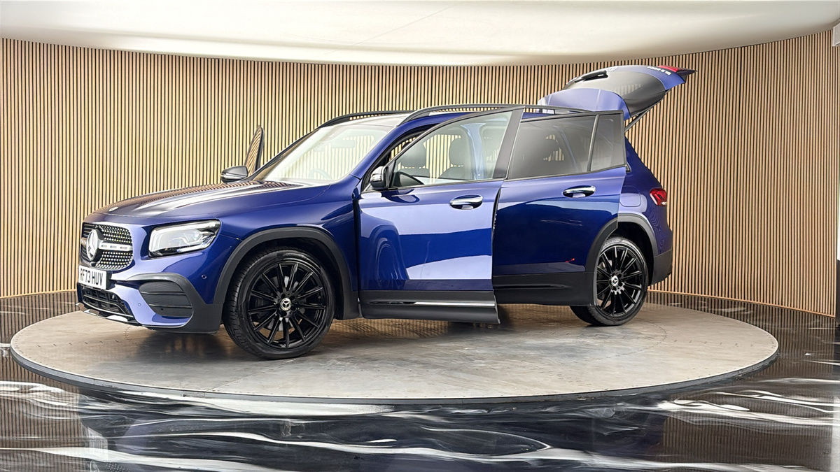 More views of Mercedes-Benz GLB