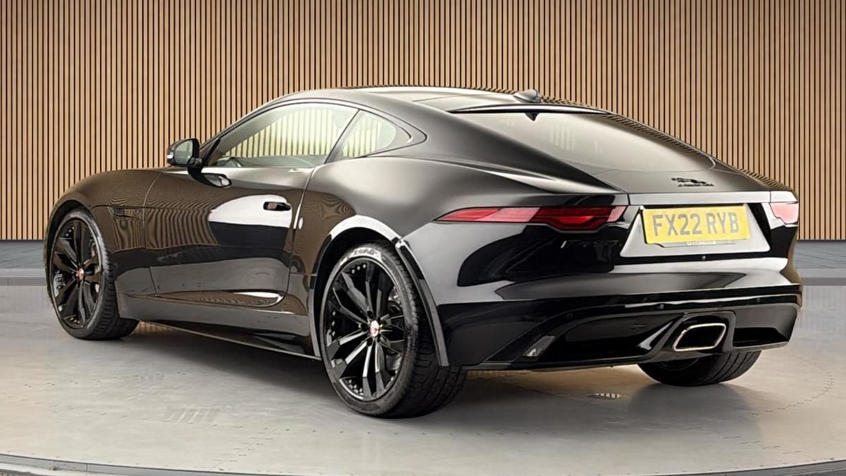 Jaguar F-Type Image 2