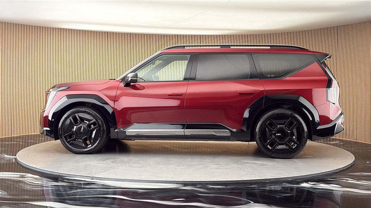More views of Kia EV9