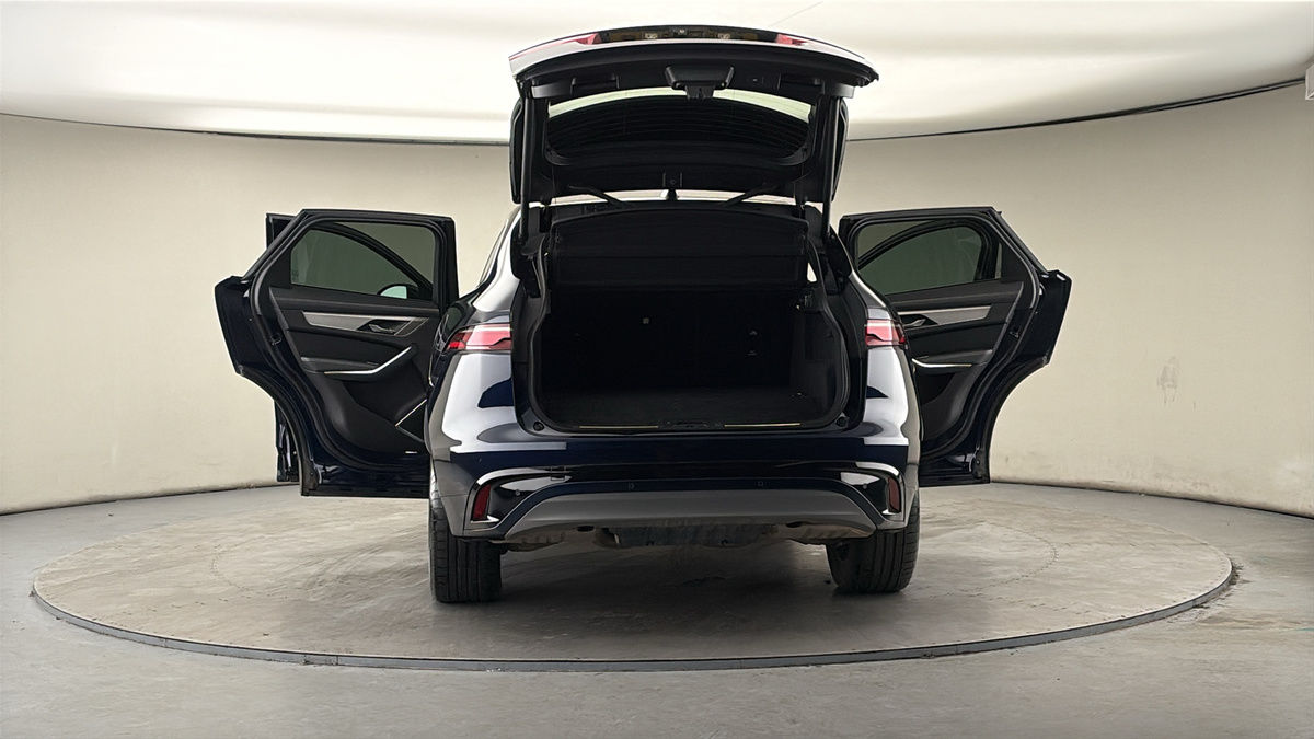 More views of Jaguar F-PACE