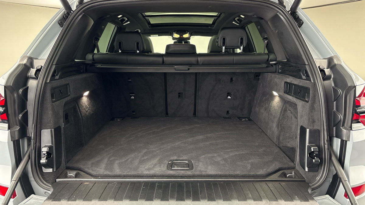 BMW X5 Image 11