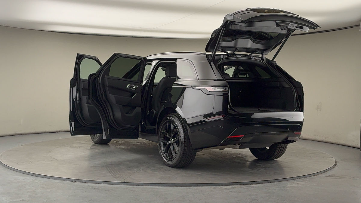 Land Rover Range Rover Velar Image 23