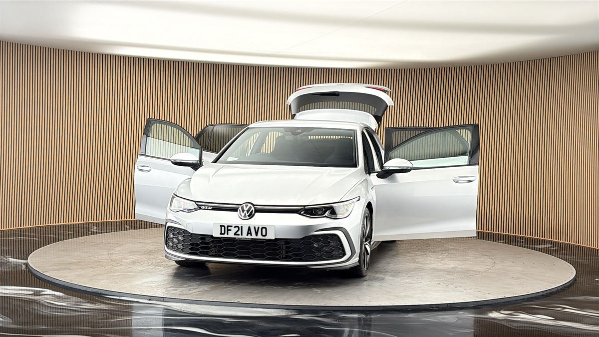 More views of Volkswagen Golf