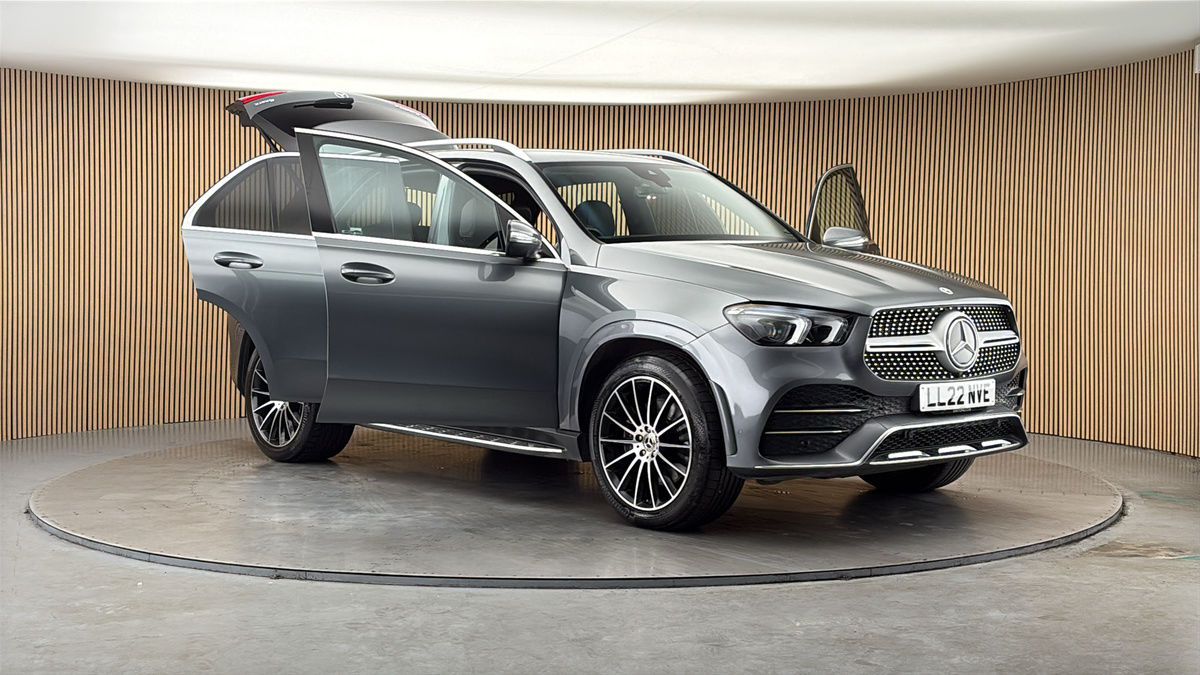 More views of Mercedes-Benz GLE