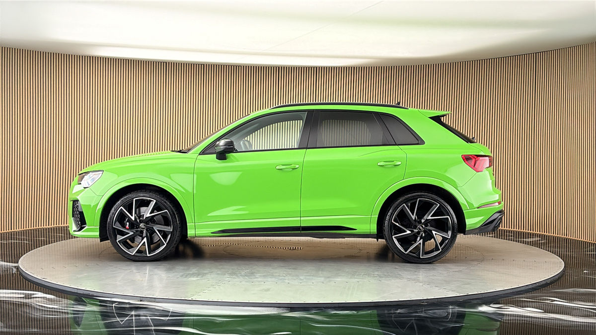 Audi RS Q3 Image 15