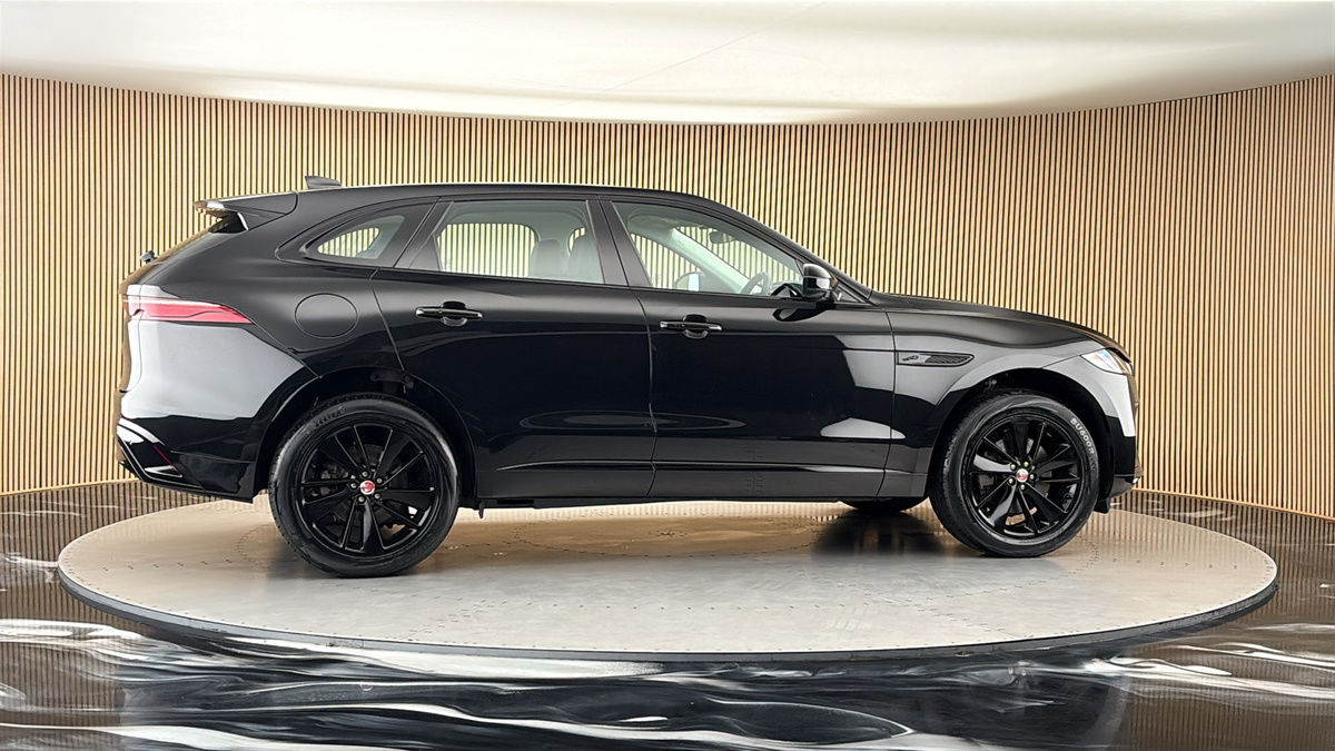 More views of Jaguar F-PACE