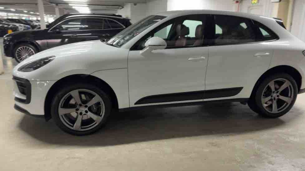More views of Porsche Macan