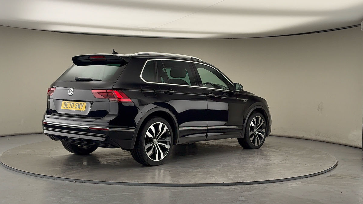 Volkswagen Tiguan Image 21
