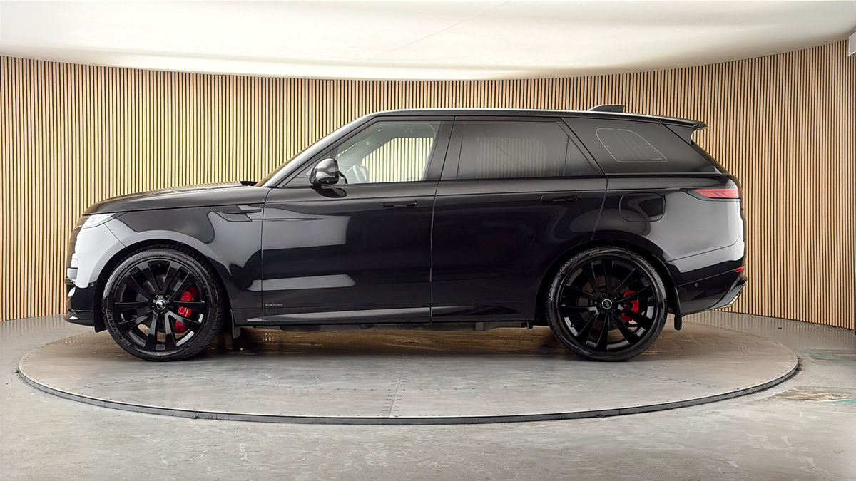 Land Rover Range Rover Sport Image 15