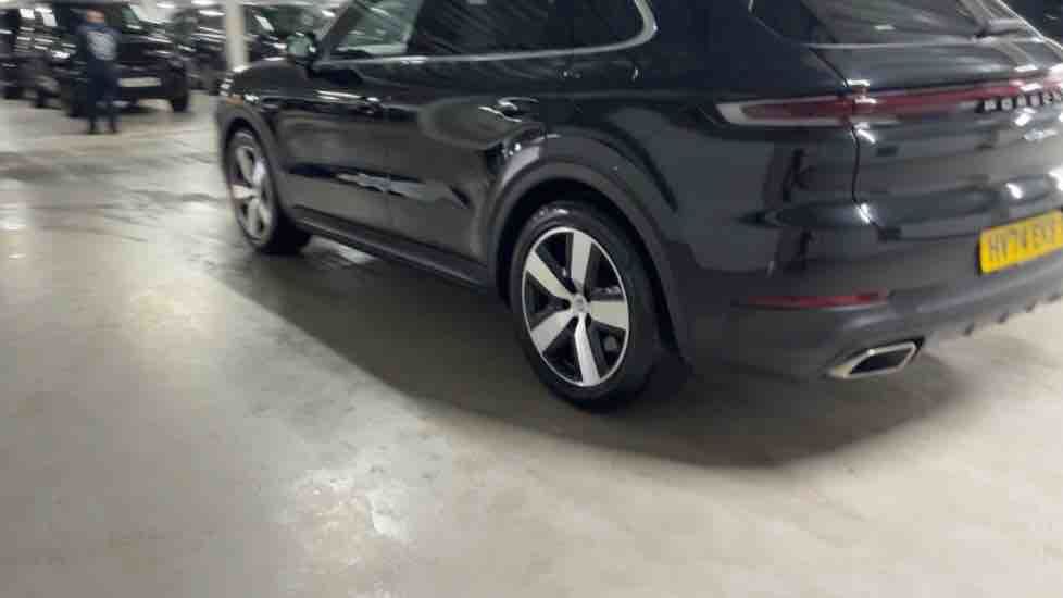 More views of Porsche Cayenne