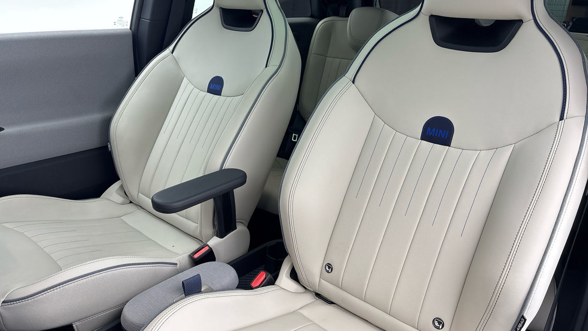 MINI Electric Cooper Image 8