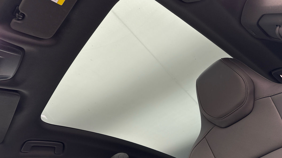 Porsche Taycan Image 6