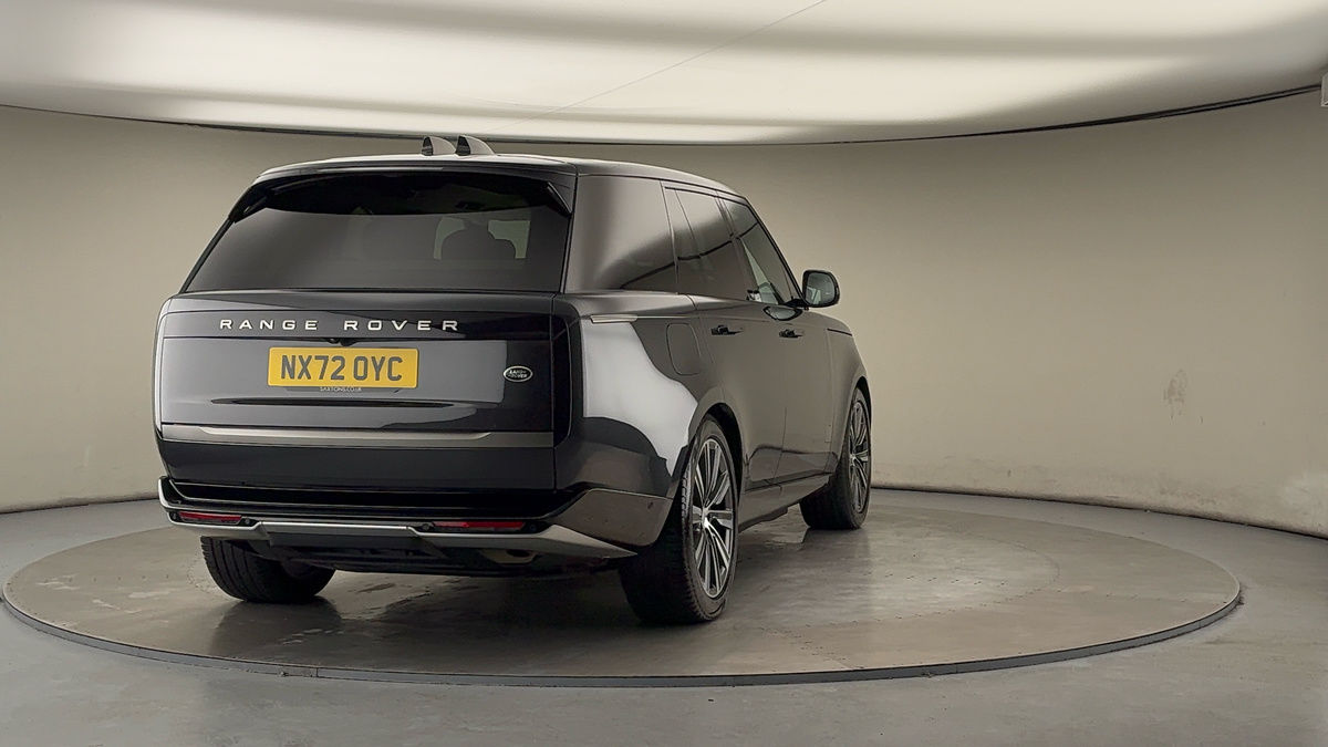 More views of Land Rover Range Rover