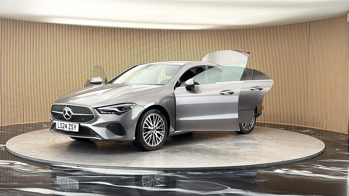 Mercedes-Benz CLA Image 22
