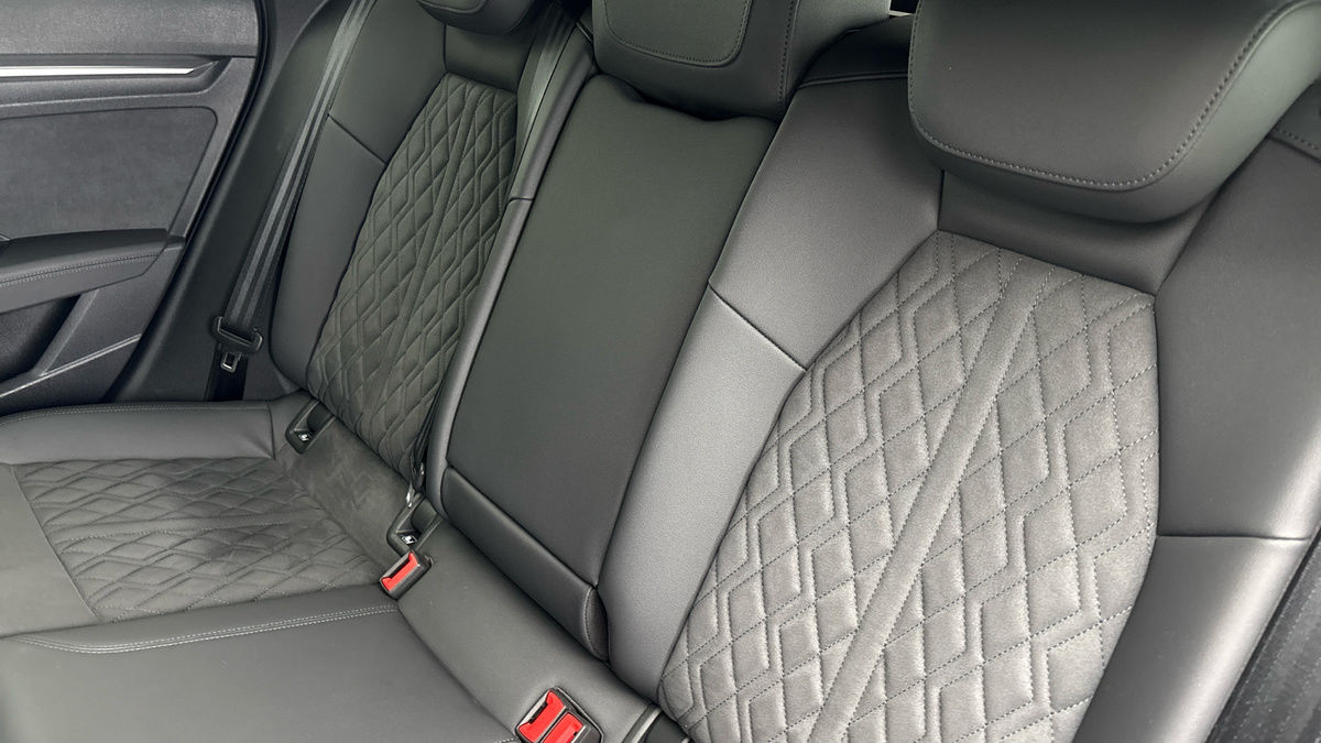 Audi RS3 Image 8