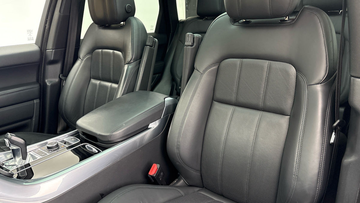 Land Rover Range Rover Sport Image 7