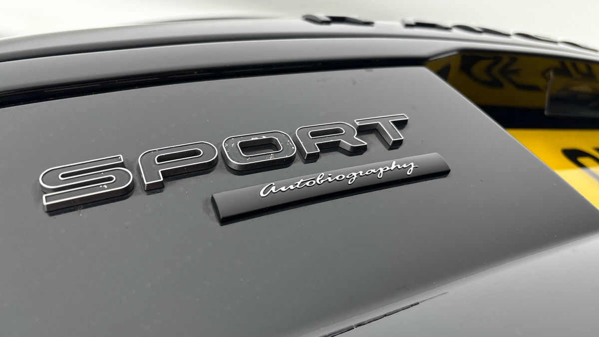Land Rover Range Rover Sport Image 26