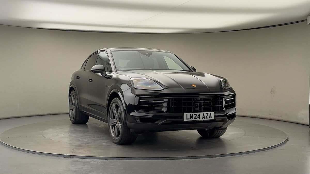 More views of Porsche Cayenne