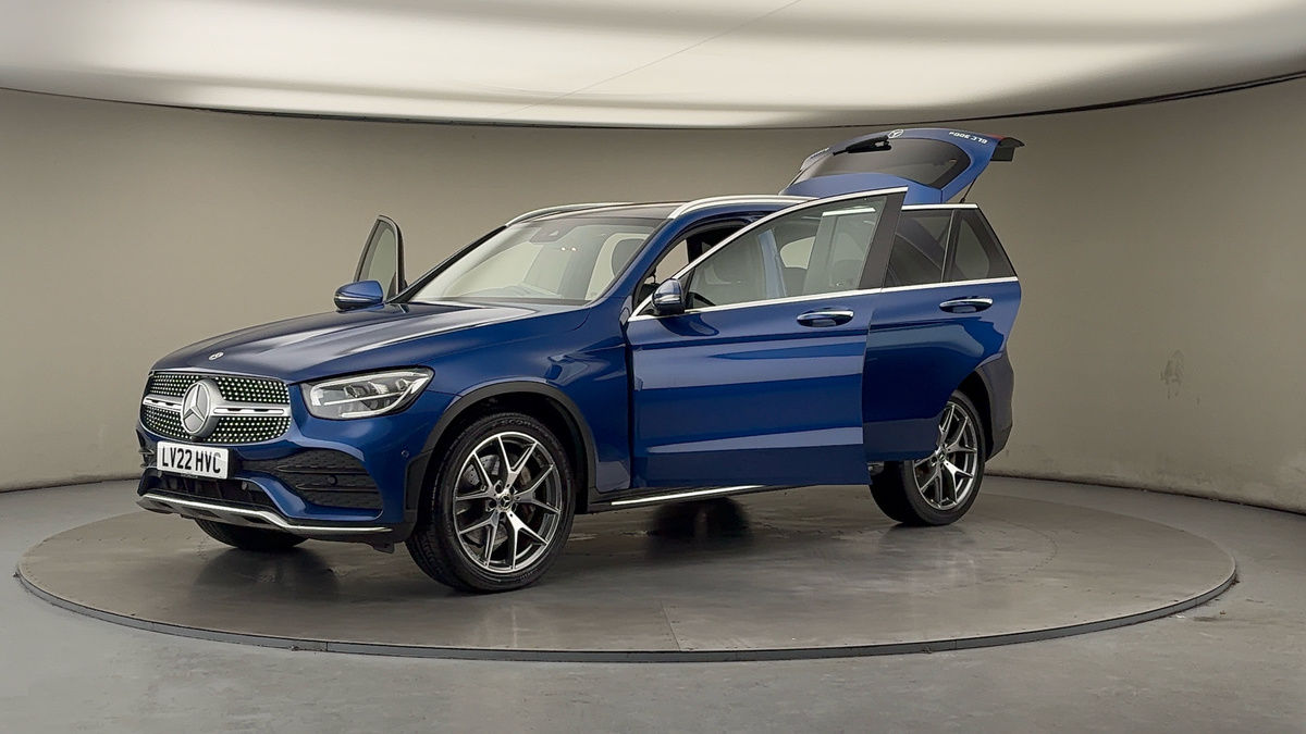 Mercedes-Benz GLC Image 22