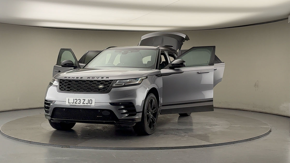 More views of Land Rover Range Rover Velar