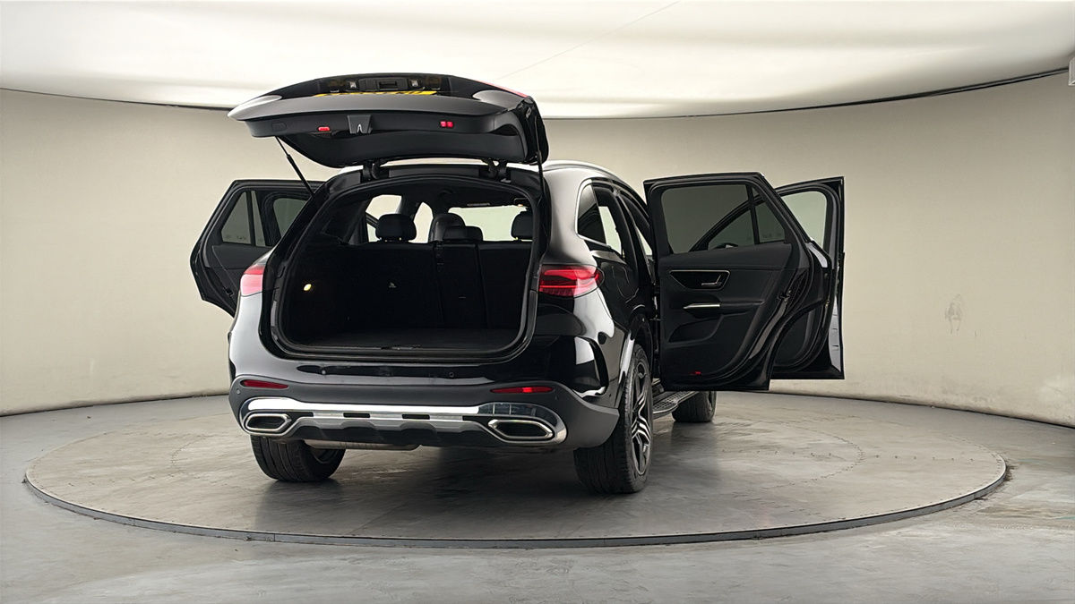 More views of Mercedes-Benz GLC