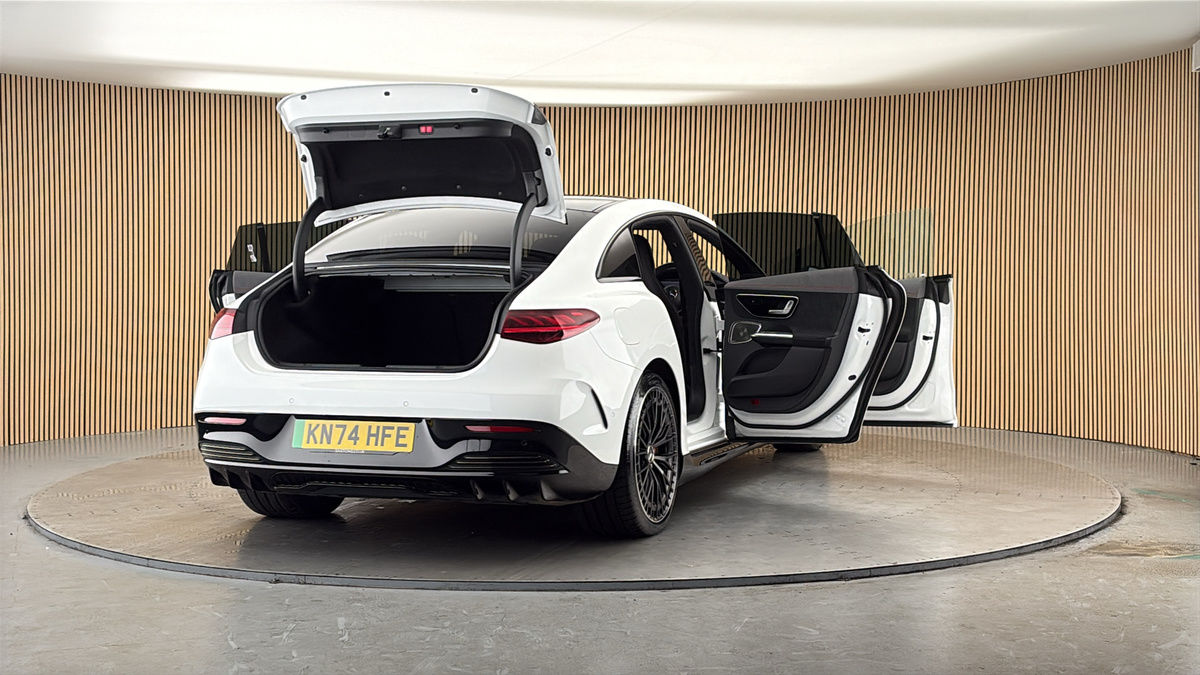 More views of Mercedes-Benz EQE