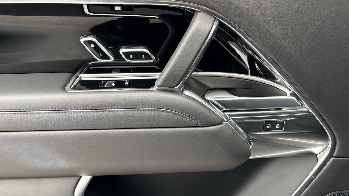 Land Rover Range Rover Image 19