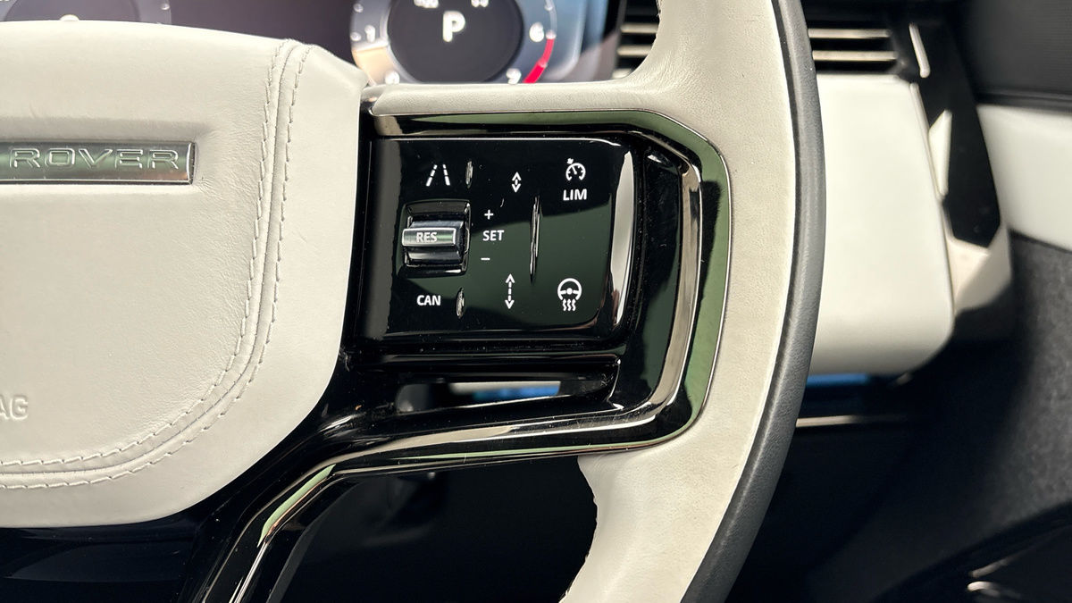 Land Rover Range Rover Sport Image 14