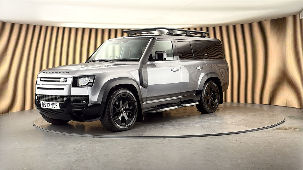 More views of Land Rover Defender 130