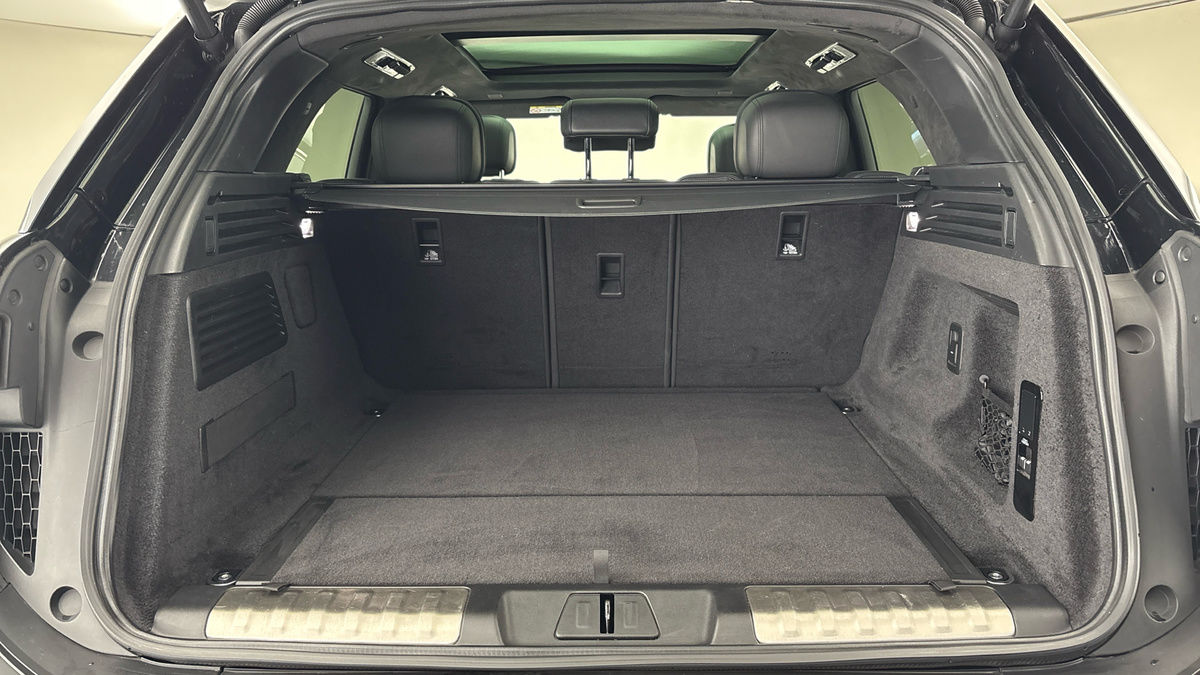 Land Rover Range Rover Sport Image 11