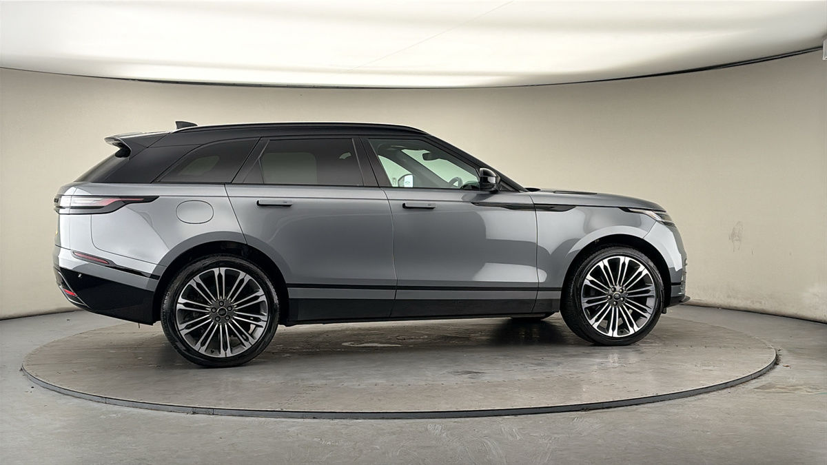 More views of Land Rover Range Rover Velar