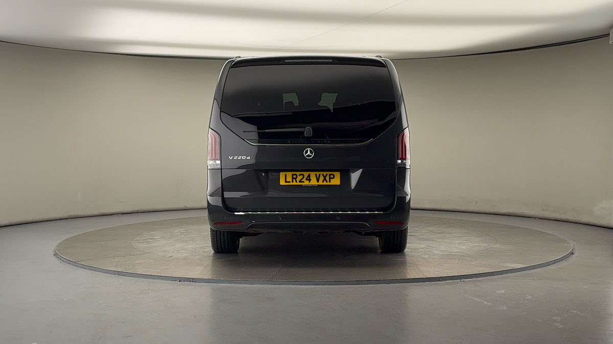 Mercedes-Benz V Class Image 4