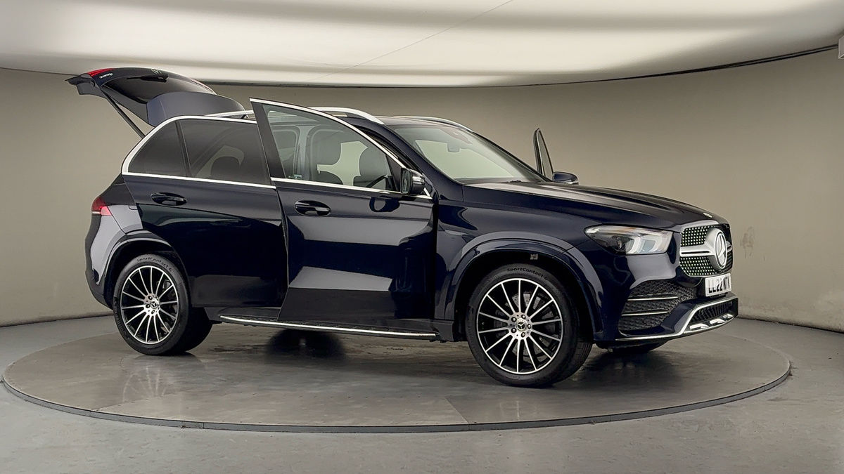 More views of Mercedes-Benz GLE