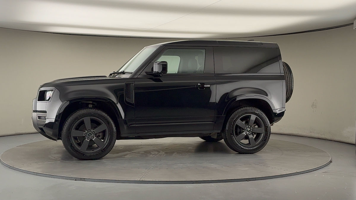 More views of Land Rover Defender 90