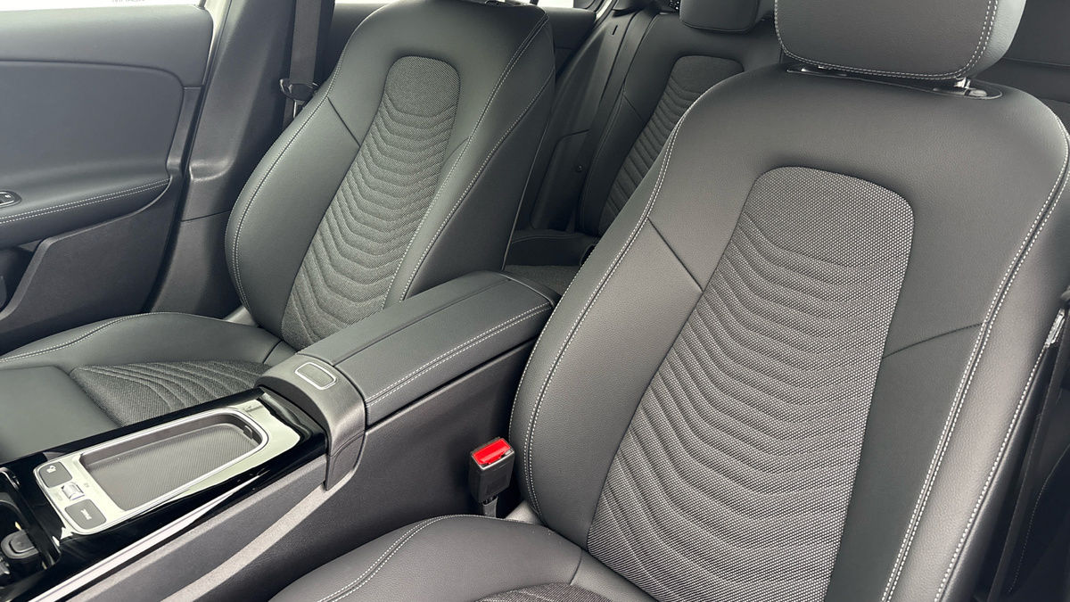 Mercedes-Benz A Class Image 7