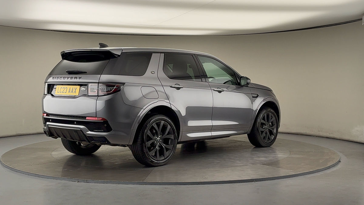 Land Rover Discovery Sport Image 21