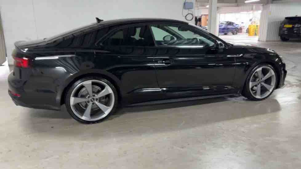 More views of Audi A5