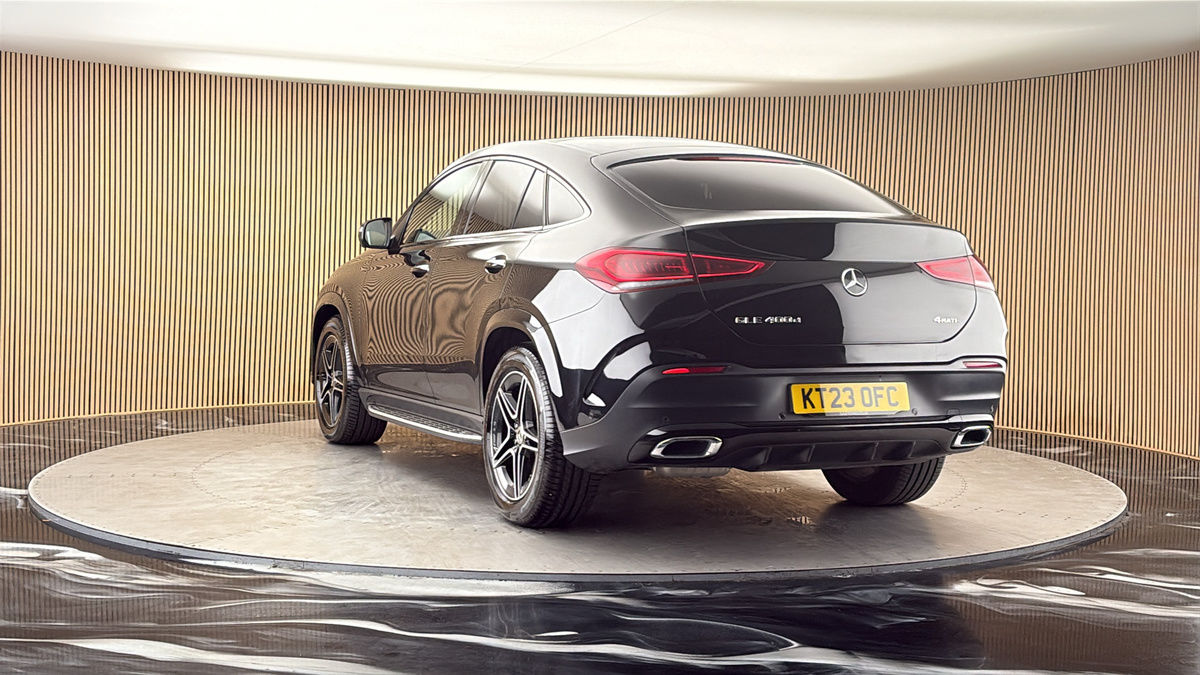 More views of Mercedes-Benz GLE