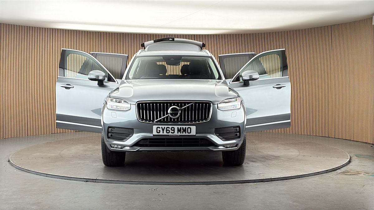 More views of Volvo XC90