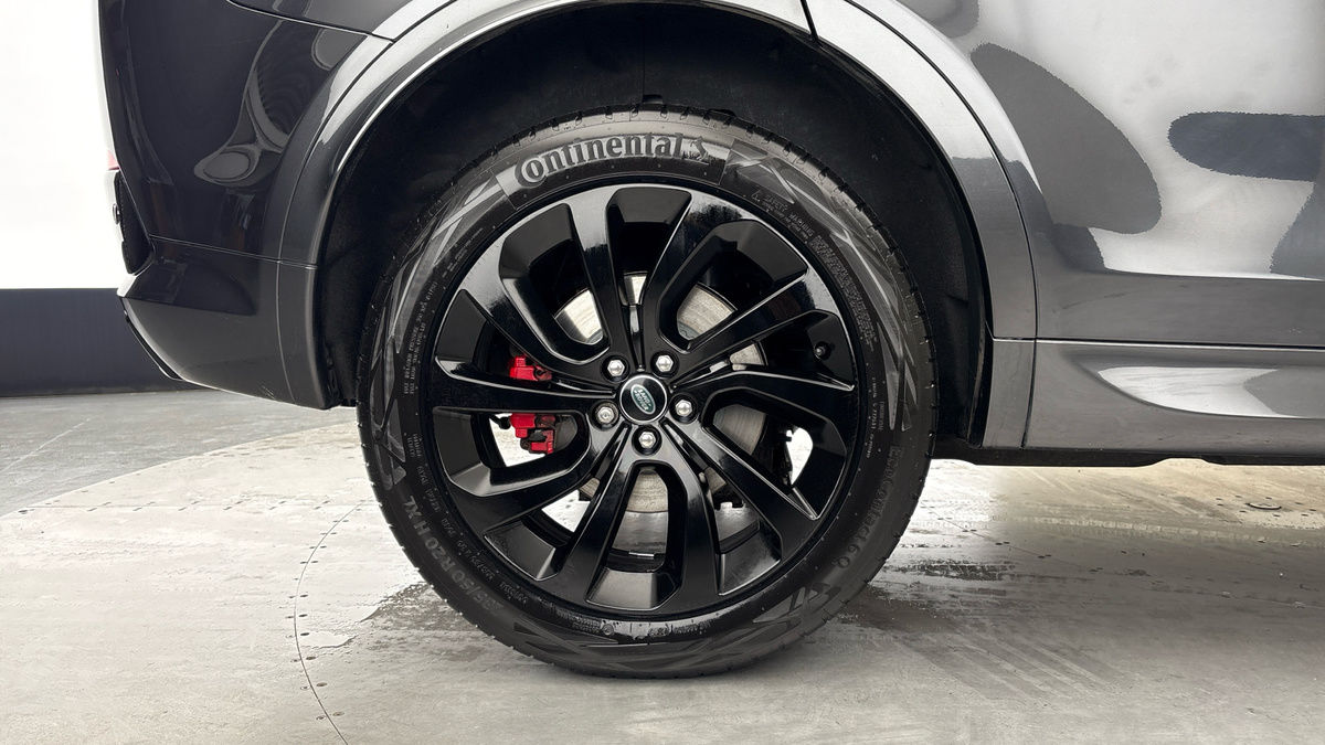 Land Rover Discovery Sport Image 10