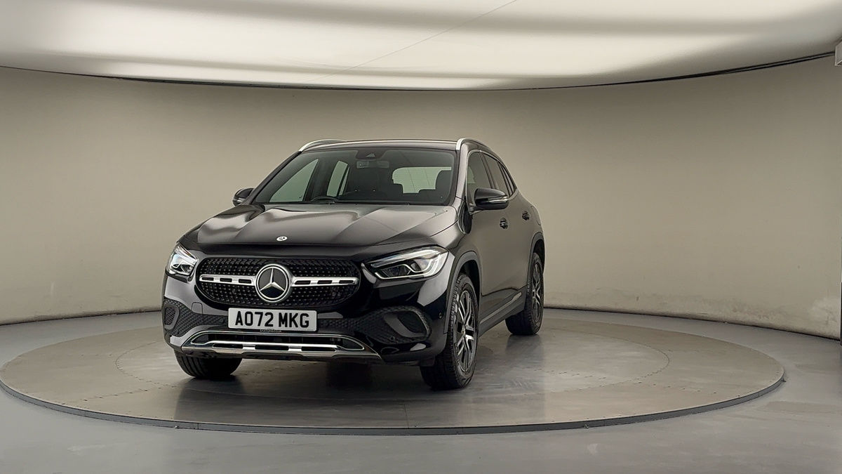 More views of Mercedes-Benz GLA