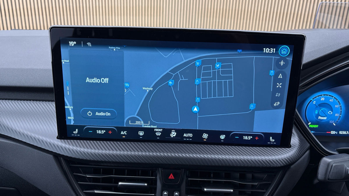Ford Kuga Image 17