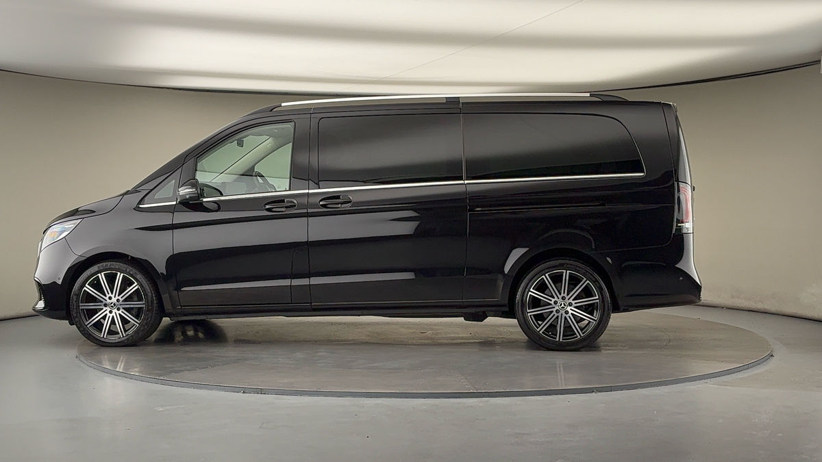 More views of Mercedes-Benz V Class