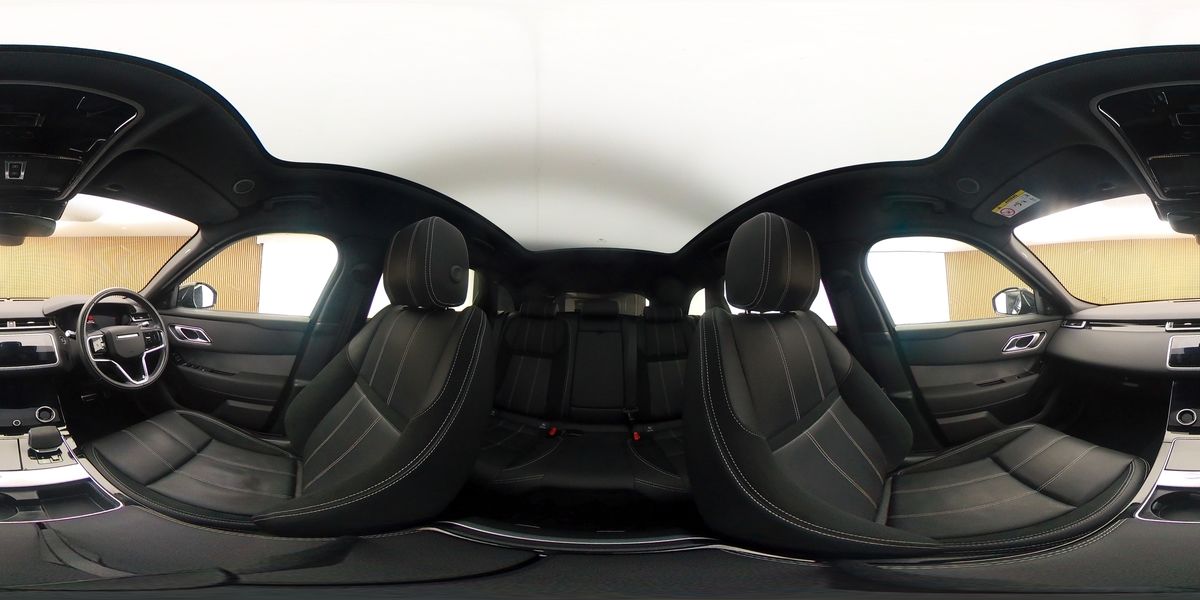 More views of Land Rover Range Rover Velar