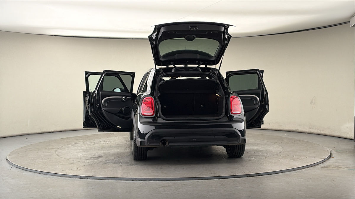 More views of MINI Hatch