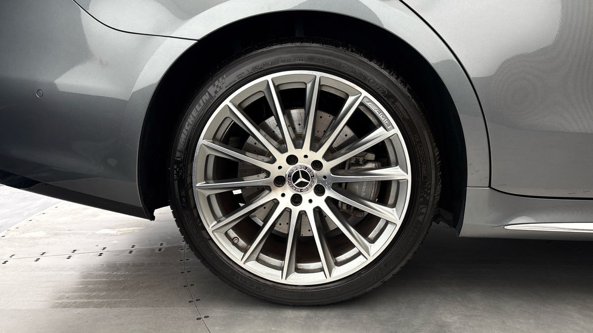 Mercedes-Benz S Class Image 10