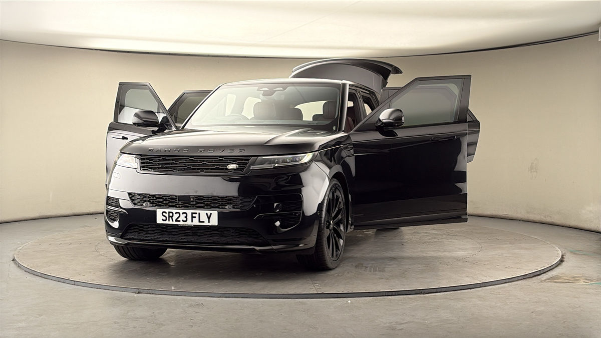 More views of Land Rover Range Rover Sport