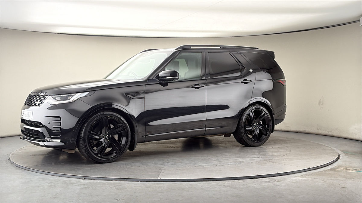 More views of Land Rover Discovery