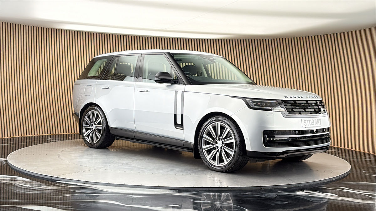 More views of Land Rover Range Rover