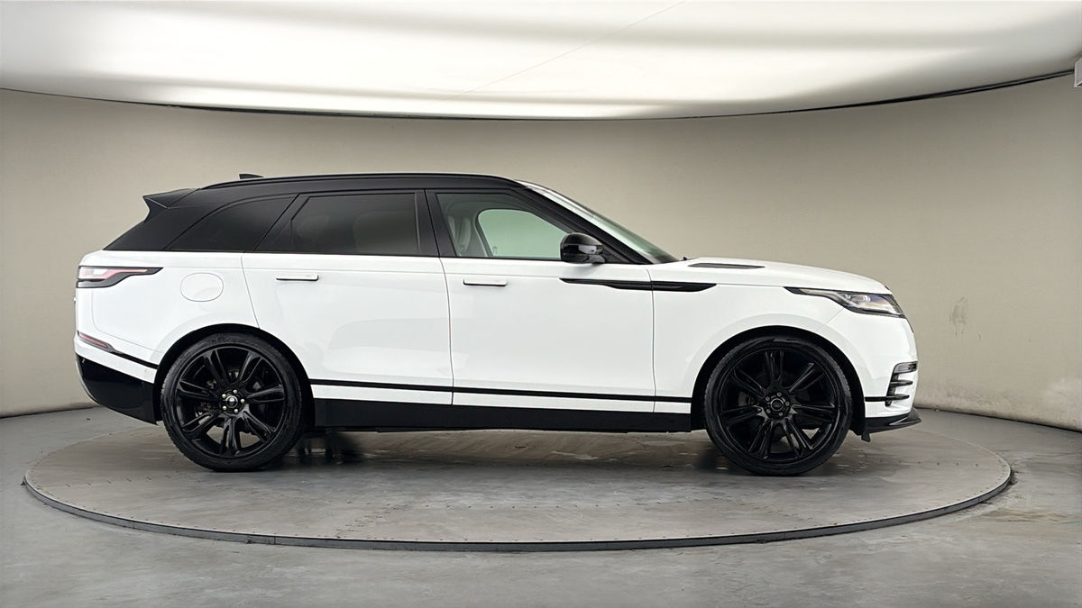 More views of Land Rover Range Rover Velar